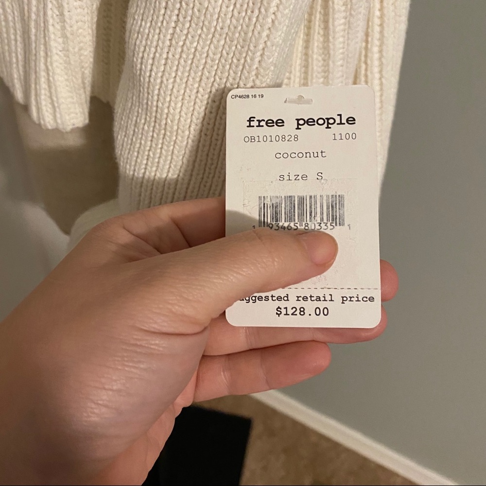 Free People Turtleneck Oversized Sweater Size S New with Tags - Picture 9 of 12